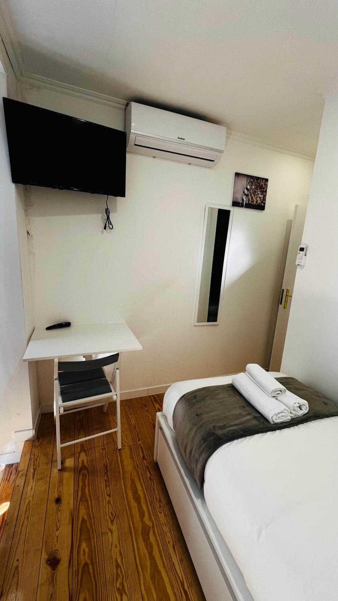 Suites Luciano Cordeiro Lisbon Luaran gambar