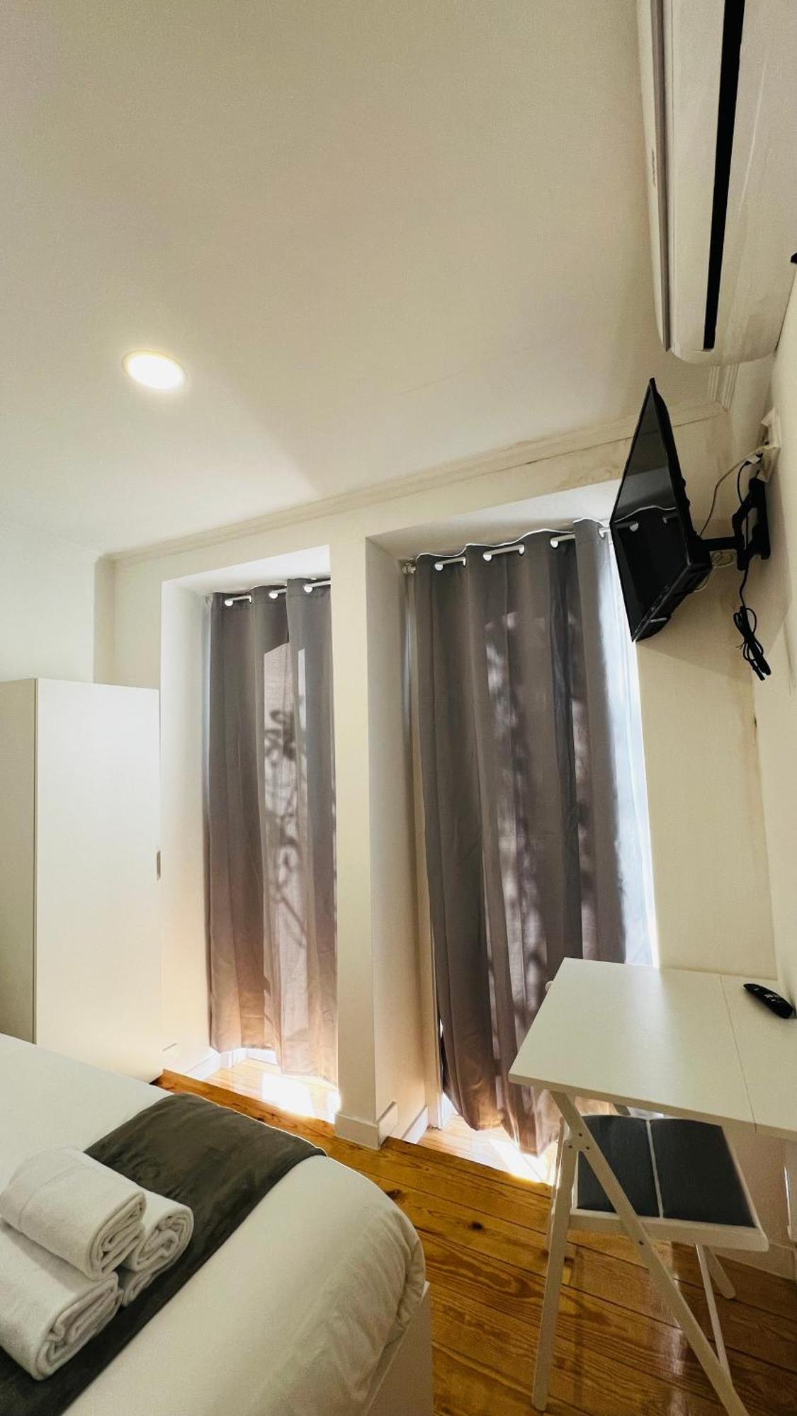 Suites Luciano Cordeiro Lisbon Luaran gambar