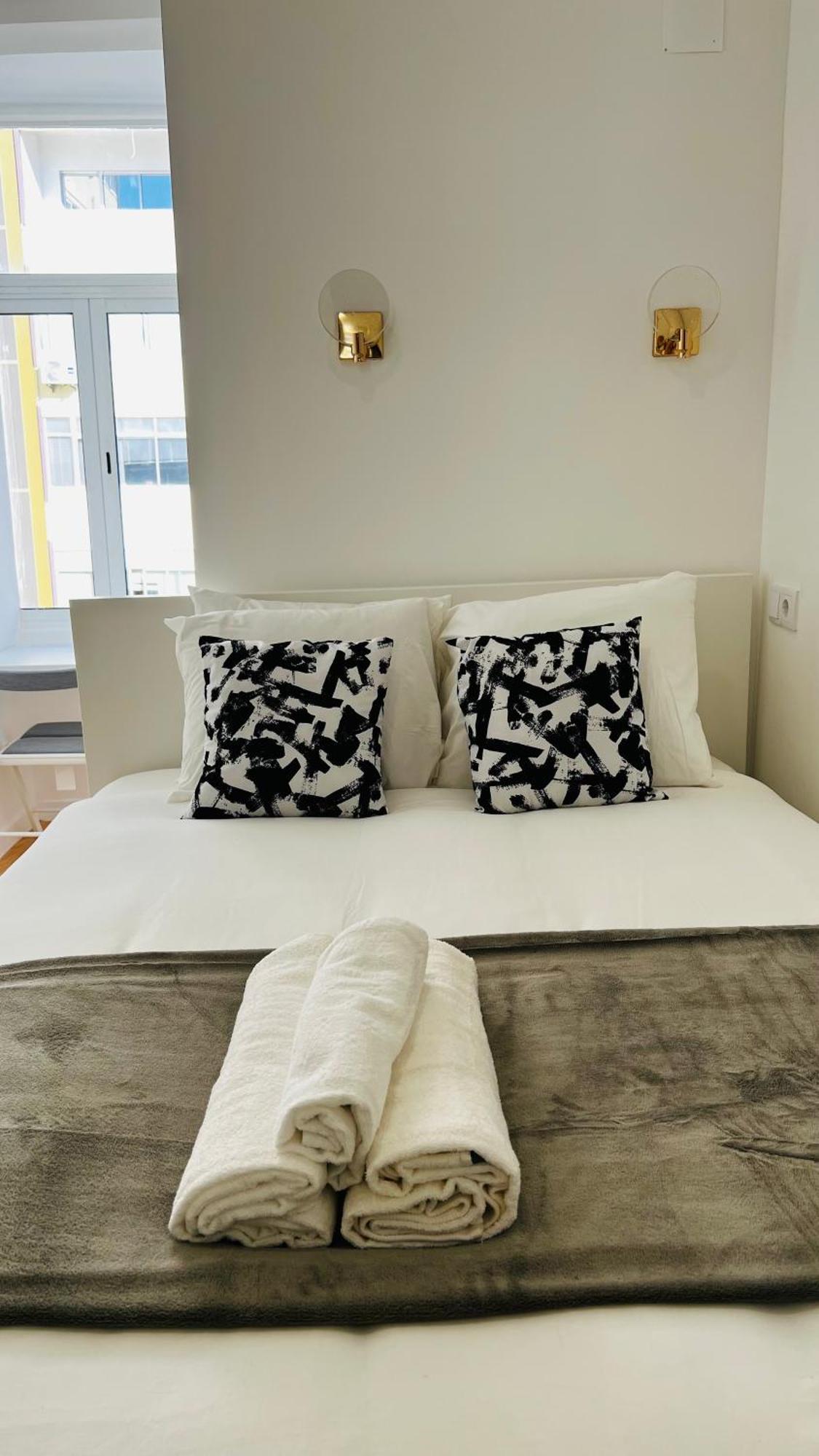 Suites Luciano Cordeiro Lisbon Luaran gambar