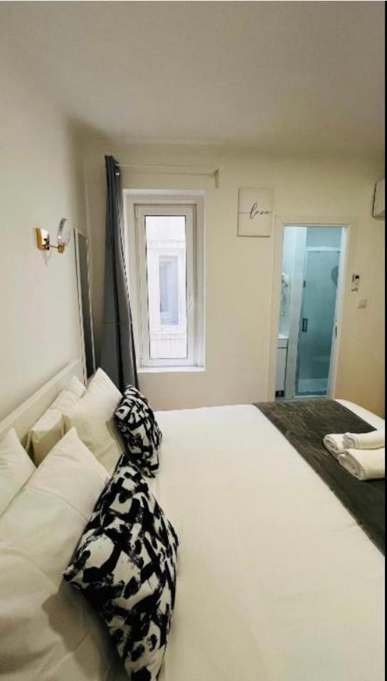 Suites Luciano Cordeiro Lisbon Luaran gambar