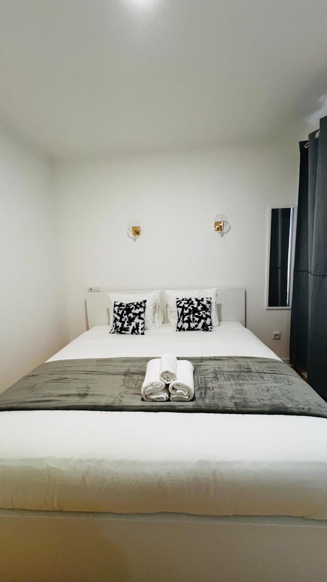 Suites Luciano Cordeiro Lisbon Luaran gambar